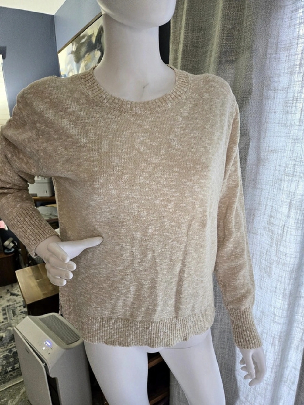 J.Crew Crewneck Sweater in Cream Size Medium Like New